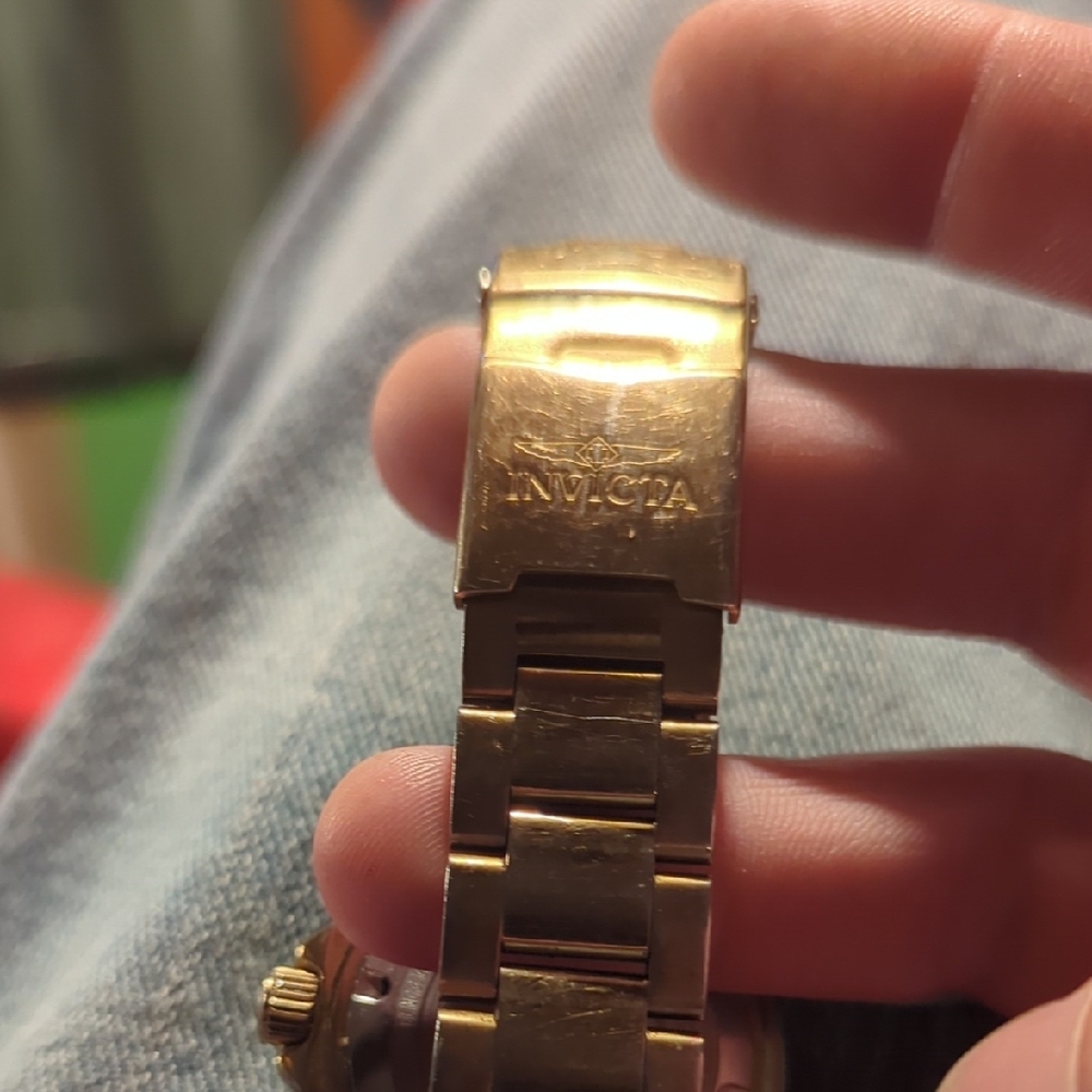 Invicta Gold and Black Men's Watch - Picture 3 of 4